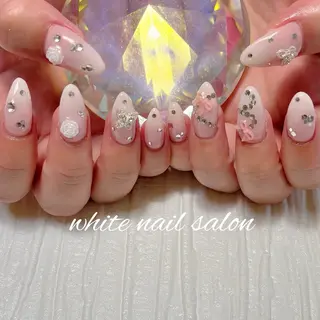 ネイル white nail salonのネイルデザイン