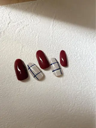 カラー Adore nailのネイルデザイン