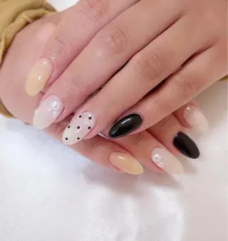 ネイル nail lumièreのネイルデザイン