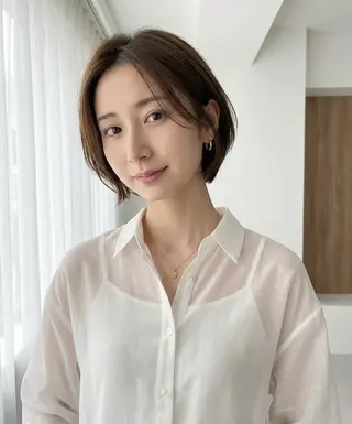 ショート 白髪いかしハイライト 加藤のヘアスタイル