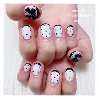 ミディアム ネイル 🐾enen style 🐾のネイルデザイン