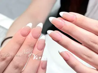 ネイル ✨Nailsalon Vi+✨のネイルデザイン