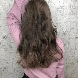 ロング カラー 小顔レイヤー/ ベージュ🤍Rieのヘアスタイル