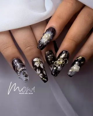 ネイル Nailsalon MONA.のネイルデザイン