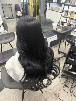 ロング 韓国🫧髪質改善🫧 縮毛矯正🫧陽菜🫧のヘアスタイル