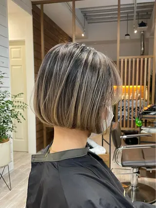 ショート カラー 【店長】大根 亮太のヘアスタイル