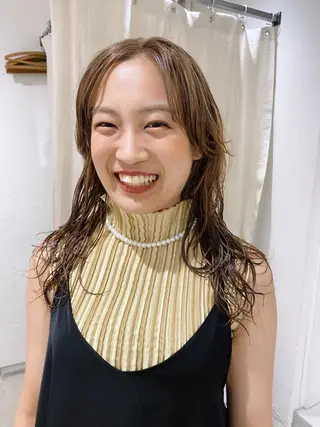 ロング サトウ ナナのヘアスタイル