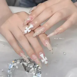 ネイル HIN NAILのネイルデザイン