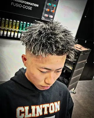 ショート カラー パーマ ヘアアレンジ メンズ men'slapis YUTOのヘアスタイル