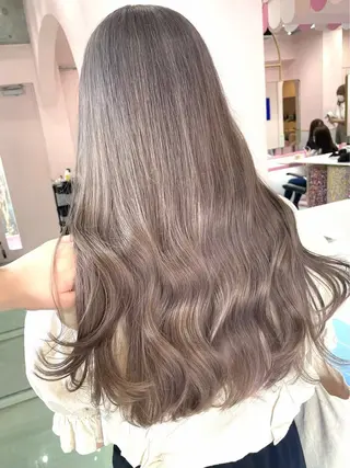 ロング カラー レイン🌏🌱 似合わせ/ハイトーンのヘアスタイル