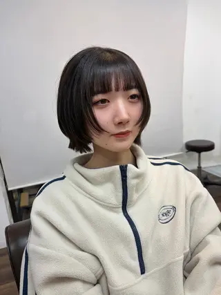 ショート ボブ/地毛風縮毛矯正 茉青🤍新宿代々木のヘアスタイル