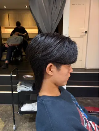 ミディアム カット無料　・ 市来柊太郎のヘアスタイル