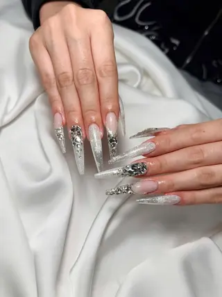 ロング Bibi nail Osakaのネイルデザイン