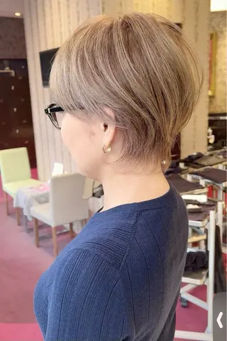 ショート カラー ✂️ｼｮｰﾄの匠✂️ 國井慎平のヘアスタイル