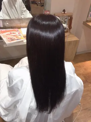 ロング パーマ 西尾 優希のヘアスタイル