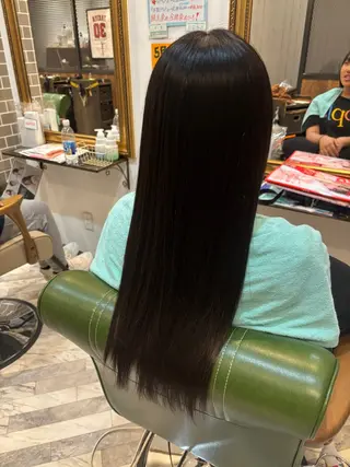 ロング 長内 もえのヘアスタイル