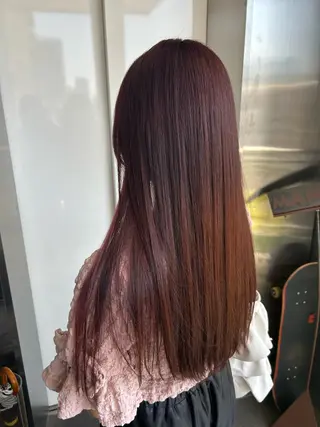 ロング カラー 滝本 和叶のヘアスタイル