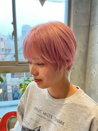 ショート カラー ヘアアレンジ 🍀透明感カラー×垢 抜けボブ リクト💥のヘアスタイル