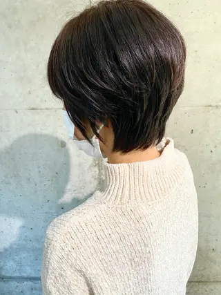 ショート 秋月 亜耶のヘアスタイル