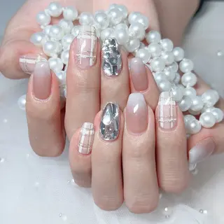 ネイル M🌷nail 長さだし専門店のネイルデザイン