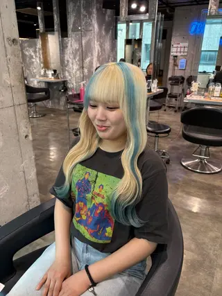 ロング カラー ハイトーン 横浜💞ミオのヘアスタイル