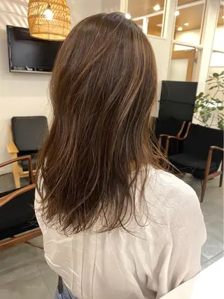 セミロング カラー 門崎未依/レイヤー/ メンズカット🪿🌼のヘアスタイル