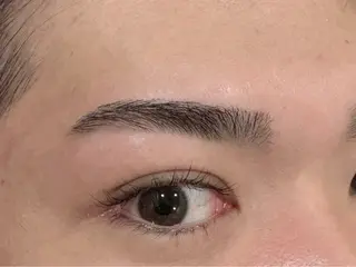 メンズ アイブロウ 🪞ToMe Eyelash🩰のマツエク・マツパデザイン