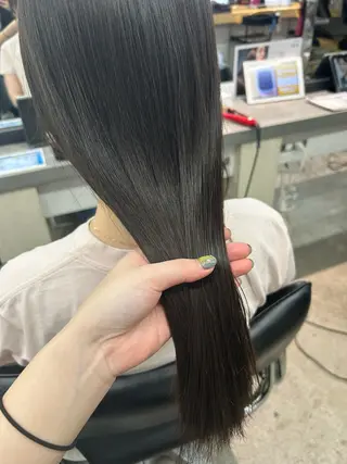 ロング ハルカ 縮毛矯正🧤 レイヤーモデル募集のヘアスタイル