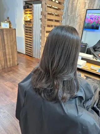 セミロング Luzir⭐︎ GEN⭐︎のヘアスタイル