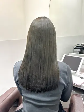 セミロング カラー 矢野 晃平のヘアスタイル