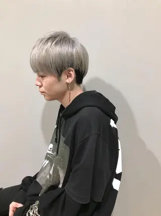ショート カラー メンズ 山下 亮輔のヘアスタイル