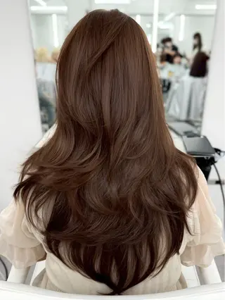 ロング カラー 盛れる顔周り✨韓国 レイヤーkanatoのヘアスタイル