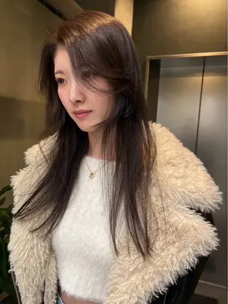 ロング 🌙ヘーゼルベージュ カヅキ🌙のヘアスタイル