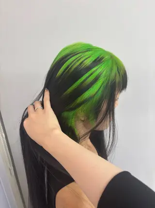 ロング カラー 陽 愛のヘアスタイル