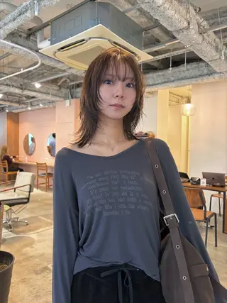ミディアム カラー yu maのヘアスタイル
