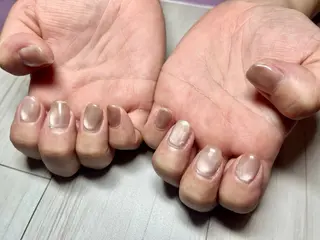 ネイル NAIL E + ROOMのネイルデザイン