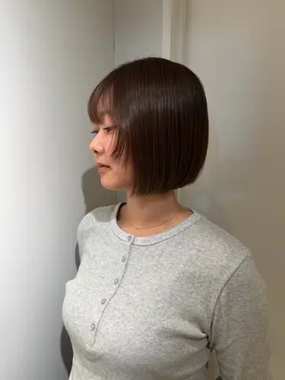 ショート カラー 江藤 かえでのヘアスタイル