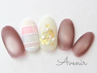 ネイル Avenir 表参道 nail&eye予約のネイルデザイン
