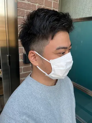 ショート カラー パーマ ヘアアレンジ メンズ キッズ ネイル マツエク・マツパ アイブロウ 久木原 ゆりのヘアスタイル