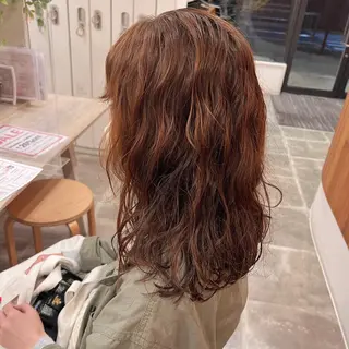 ロング パーマ アルシュ エモーションのヘアスタイル