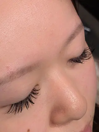 マツエク・マツパ AIR OSAKA マツエク🎀東 真利の眉毛・アイブロウイメージ