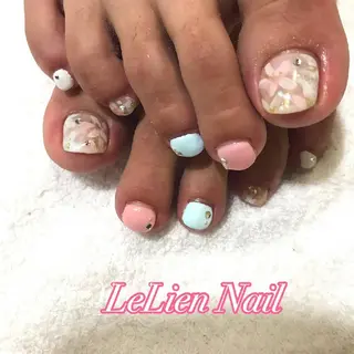 ネイル モチの良さ◉ フィルインネイル♡のネイルデザイン
