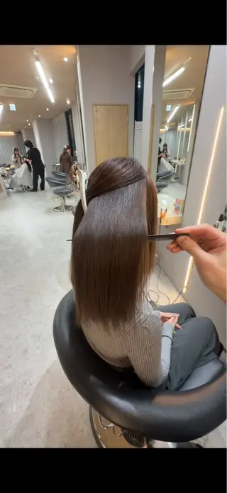 セミロング 木串 楽人のヘアスタイル