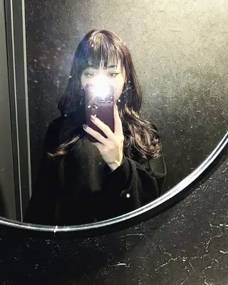 セミロング カラー ヘアアレンジ 似合う髪型見つけます AYAKAのヘアスタイル