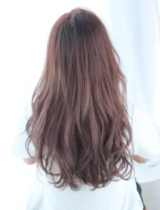 ロング カラー 栗原 瑠世のヘアスタイル
