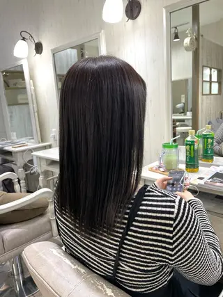 セミロング ネモトメイナ🌿 今月末で退職しますのヘアスタイル