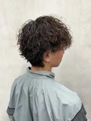 パーマ メンズ 岡本 悠聖のヘアスタイル
