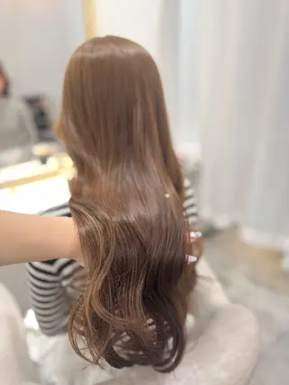 ロング カラー 赤み無し柔らかカラー 【梅田】madokaのヘアスタイル
