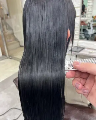 ロング スダユーヤ 💫推しカラーウルフのヘアスタイル