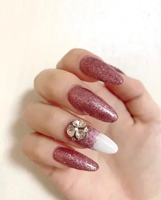 ネイル ステラ marikominoのネイルデザイン